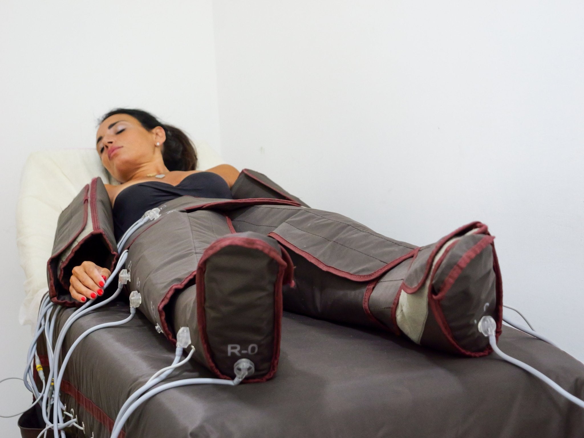 Pressoterapia con infrarosso (pacchetto 10 sedute) - LA BEAUTÈ LE CLUB